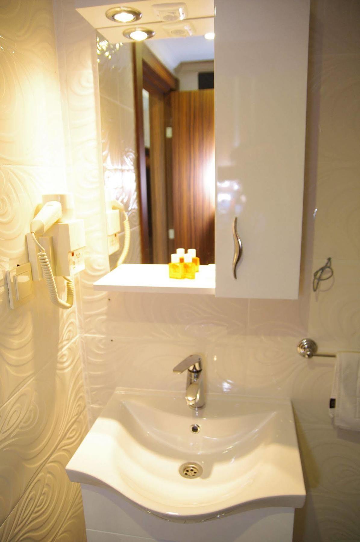 Grand Bayar Beach Hotel Alanya Esterno foto